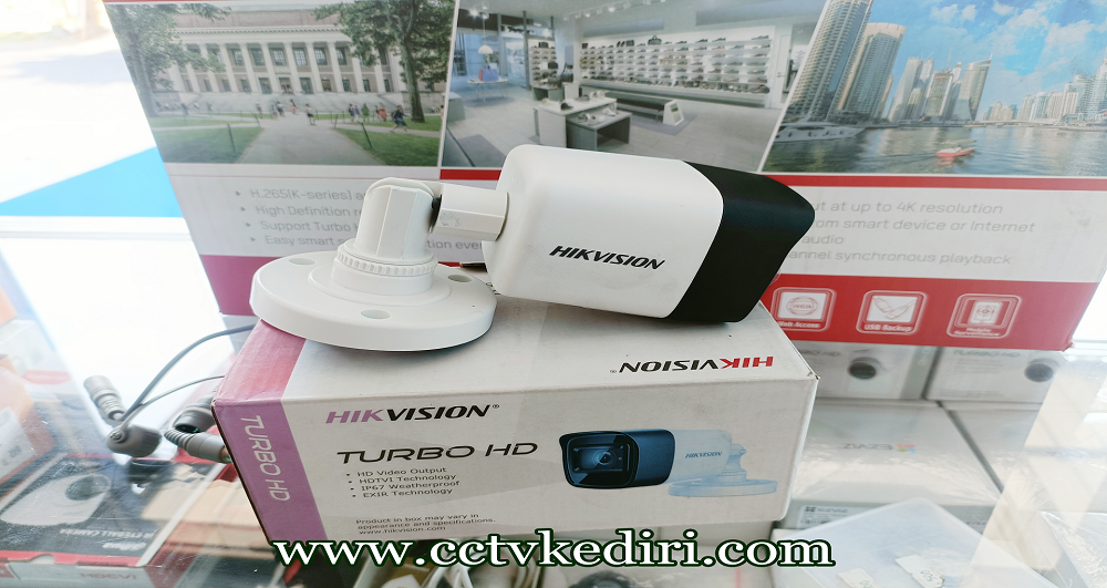 <p>Dengan adanya CCTV dapat membantu anda untuk menjaga keamanan di setiap 24 jam penuh dengan kualitas tinggi yang kami berikan kepada anda dan harga yang terjangkau, dapat merekam aktivitas secara detail, dan anda dapat memantau hasil rekaman melalui layar monitor, meskipun anda berada di kejauhan tempat anda saat ini.</p>